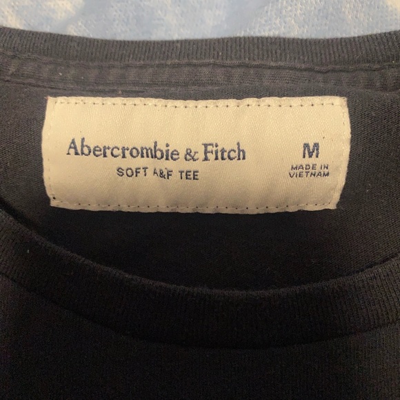Mens Abercrombie Tee - Picture 2 of 2